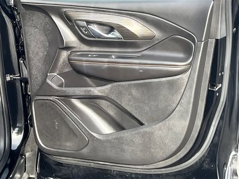 Used 2021 GMC Terrain SLT image 15
