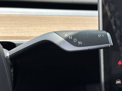 Used 2024 Tesla Model Y Long Range RWD image 20