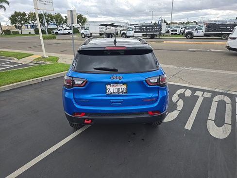 Used 2023 Jeep Compass Trailhawk w/ Trailhawk Elite Group image 13