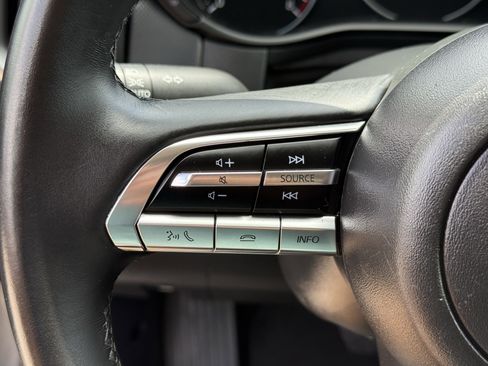 Used 2025 MAZDA CX-50 AWD 2.5 S w/ Preferred Package image 16