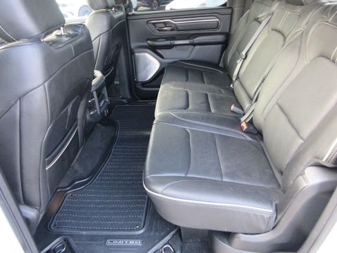 Used 2020 RAM 1500 Limited image 17