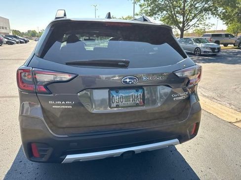 Used 2020 Subaru Outback Touring w/ Popular Package #2 AWD/4WD image 6