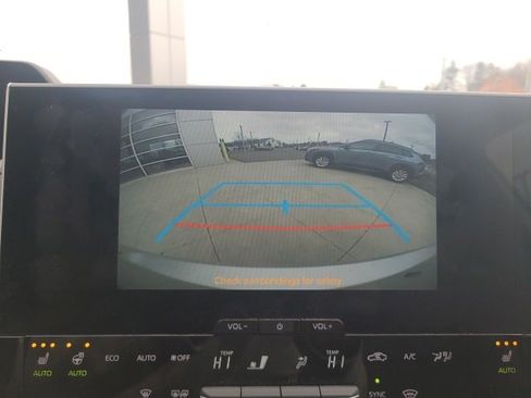 Used 2024 Toyota bZ4X XLE image 26