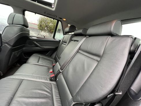 Used 2009 BMW X5 xDrive30i image 13