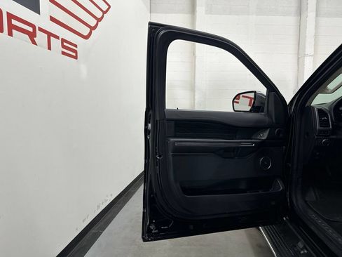 Used 2020 Ford Expedition Platinum RWD image 38