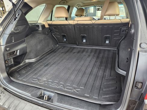 Used 2017 Subaru Outback 2.5i Limited w/ Popular Package #5 image 14