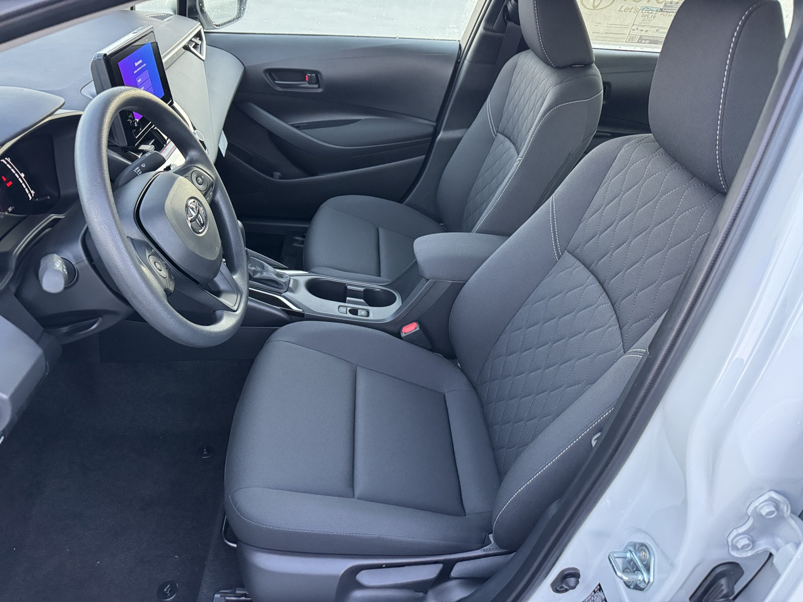 New 2027 Toyota Corolla LE FWD image 2