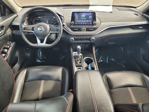 Used 2024 Nissan Altima 2.5 SR AWD/4WD image 16