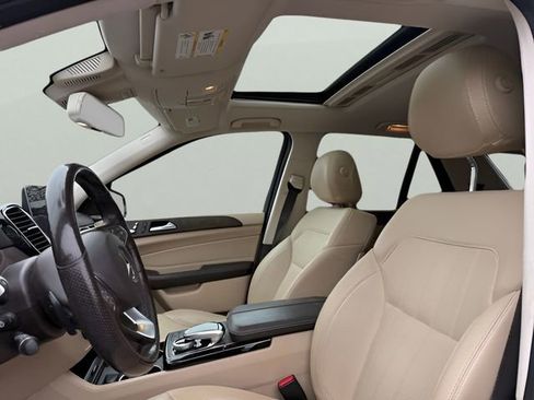 Used 2018 Mercedes-Benz GLE 350 4MATIC image 16