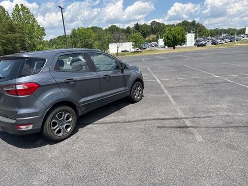 Used 2021 Ford EcoSport S FWD image 12