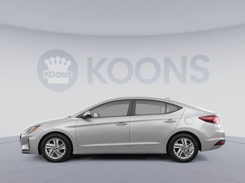 Used 2020 Hyundai Elantra Value Edition FWD image 2
