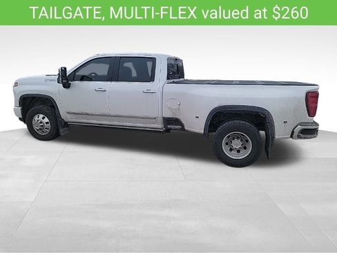 Used 2024 Chevrolet Silverado 3500 High Country w/ High Country Premium Package image 10