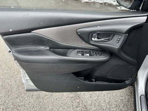 Used 2019 Nissan Murano SL AWD/4WD image 9