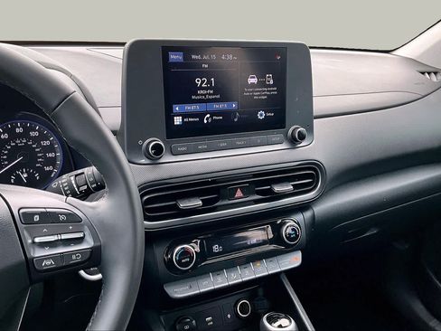 Certified 2022 Hyundai Kona SEL w/ Convenience Package FWD image 7