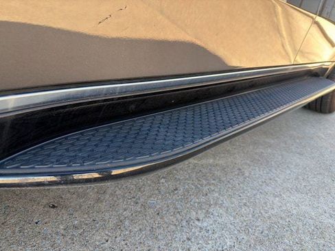 New 2024 Jeep Wagoneer 2WD w/ Premium Group I image 9