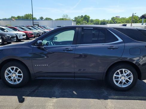 Used 2023 Chevrolet Equinox LT FWD image 3