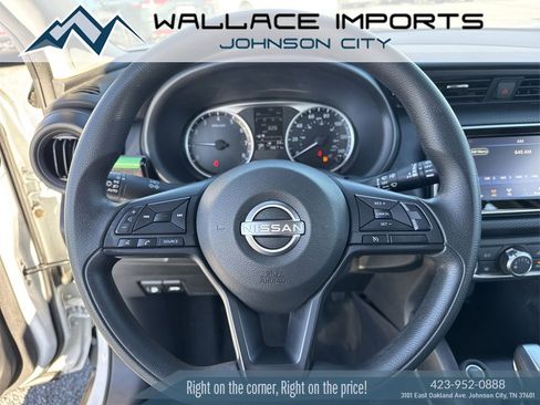 Used 2023 Nissan Kicks S image 27