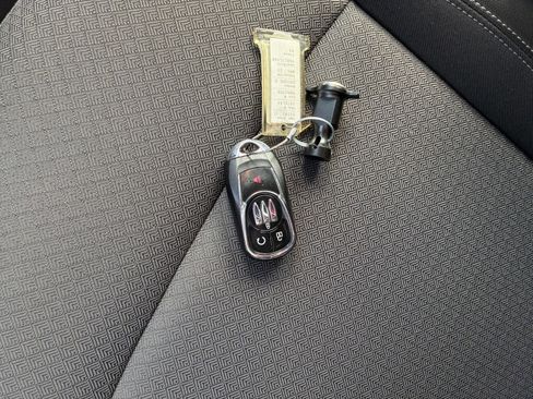 Used 2025 Buick Encore GX Preferred FWD image 18