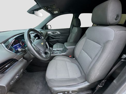 Used 2023 Chevrolet Traverse LT AWD/4WD image 13
