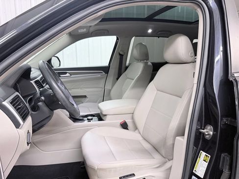 Used 2021 Volkswagen Atlas SEL AWD/4WD image 13