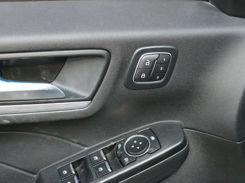 Used 2024 Ford Escape Platinum AWD/4WD image 18