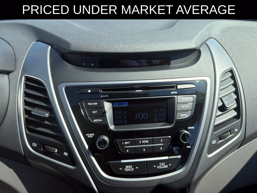 Used 2016 Hyundai Elantra SE FWD image 11