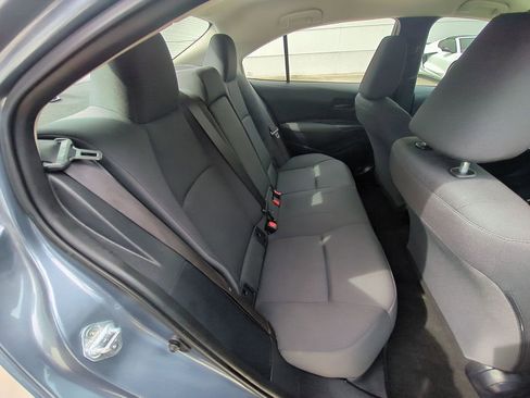Used 2024 Toyota Corolla LE FWD image 31