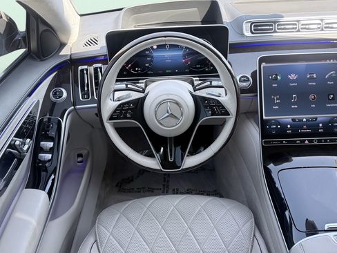 Used 2021 Mercedes-Benz S 580 4MATIC Sedan w/ Warmth & Comfort Package image 43
