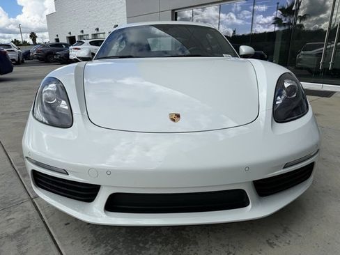 Used 2018 Porsche 718 Cayman image 6