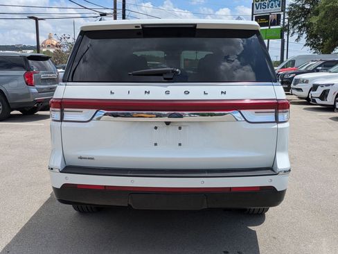 Used 2024 Lincoln Navigator L Black Label image 4