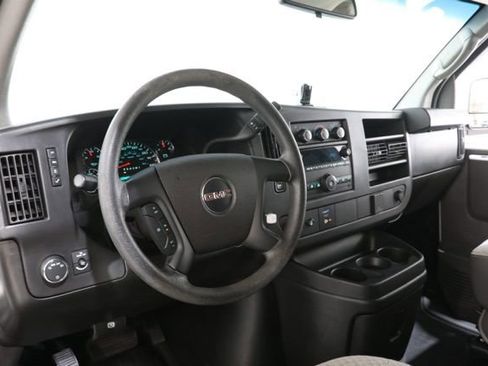 Used 2015 GMC Savana 2500 RWD image 14