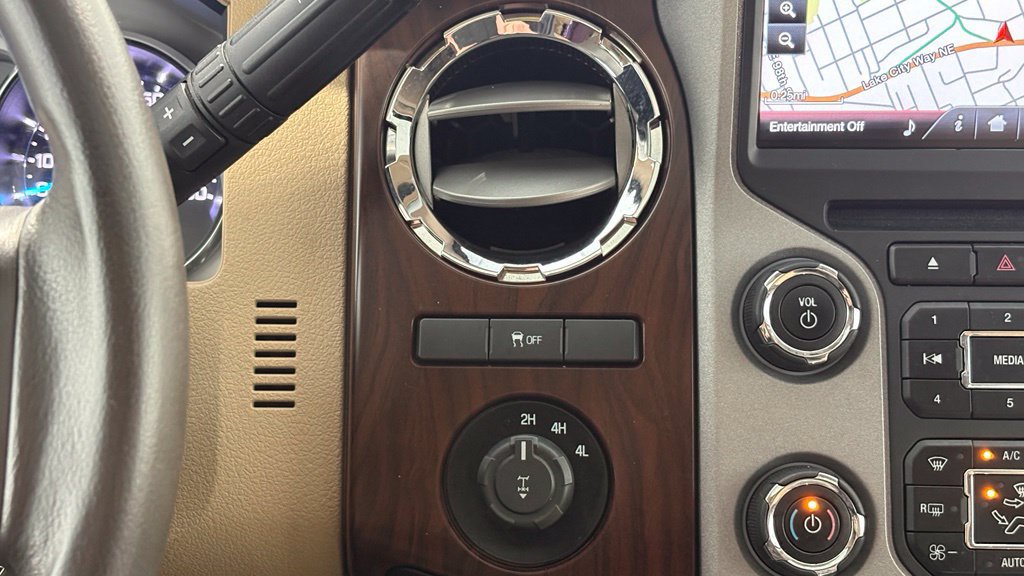 Used 2016 Ford F350 Lariat w/ Lariat Ultimate Package AWD/4WD image 39