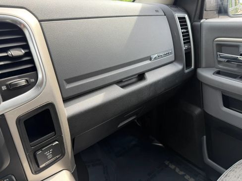 Used 2018 RAM 1500 Big Horn AWD/4WD image 29