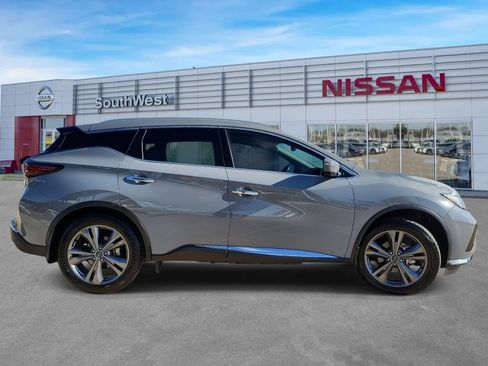 Certified 2023 Nissan Murano Platinum w/ Cargo Package image 5