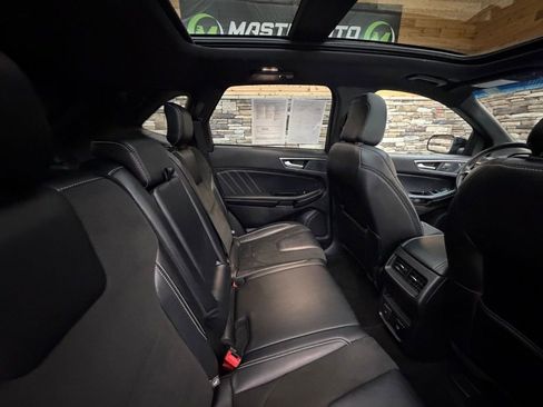 Used 2020 Ford Edge ST w/ Cold Weather Package AWD/4WD image 31