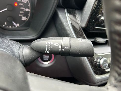 Certified 2023 Toyota Corolla SE image 19