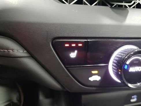 Certified 2024 Honda Accord EX image 25