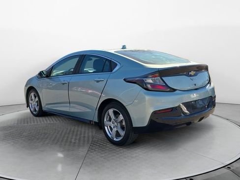 Used 2018 Chevrolet Volt LT image 3