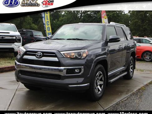Used 2021 Toyota 4Runner Limited AWD/4WD image 3
