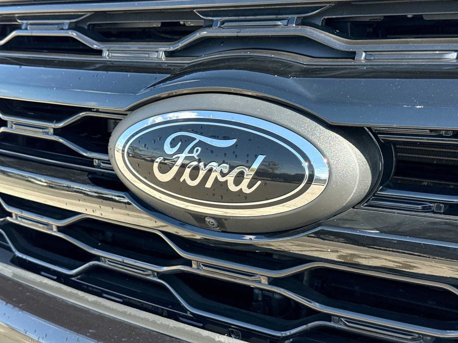 Used 2023 Ford Expedition Limited AWD/4WD image 11