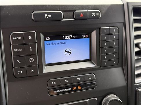 Used 2018 Ford F150 XL w/ Equipment Group 101A Mid RWD image 43