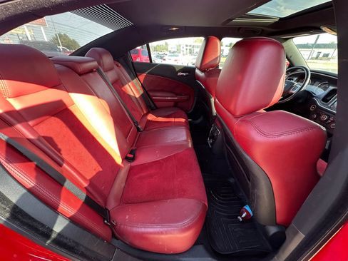 Used 2014 Dodge Charger R/T RWD image 13
