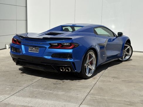 Used 2025 Chevrolet Corvette E-Ray AWD/4WD image 8