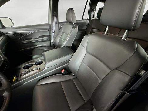 Certified 2024 Honda Passport EX-L image 25