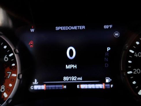 Used 2015 Jeep Renegade Limited w/ Trailer Tow Group AWD/4WD image 25