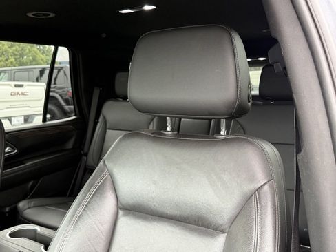 Used 2021 Chevrolet Tahoe LT image 2