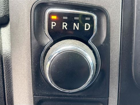 Used 2018 RAM 1500 Tradesman RWD image 16