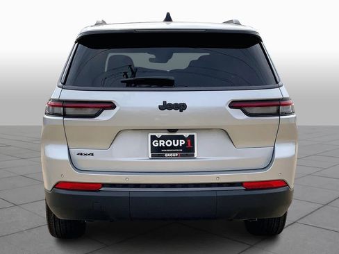 New 2026 Jeep Grand Cherokee L Limited w/ Limited Altitude Package image 4