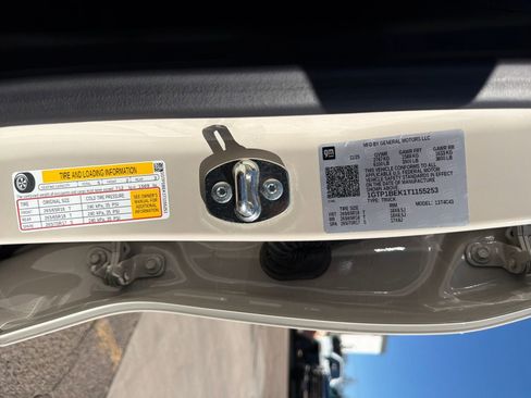 New 2026 GMC Canyon Elevation w/ Convenience Package RWD image 35