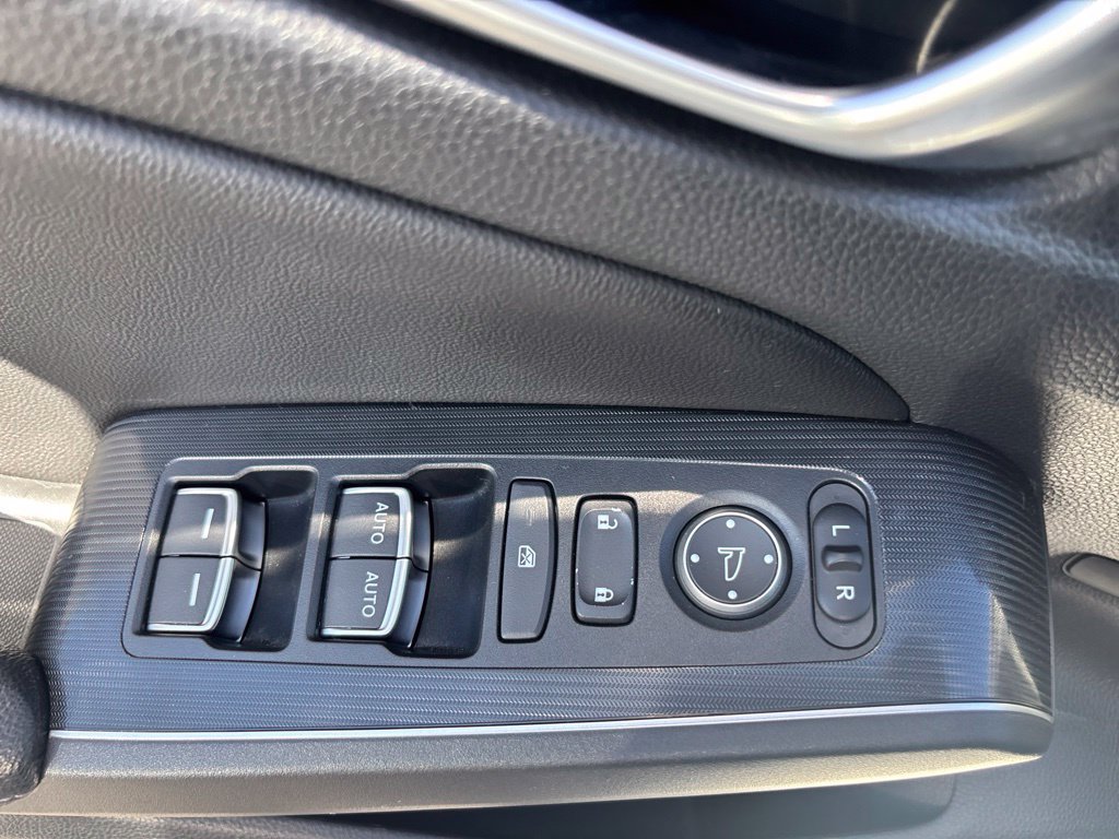 Used 2023 Honda Civic Touring image 16